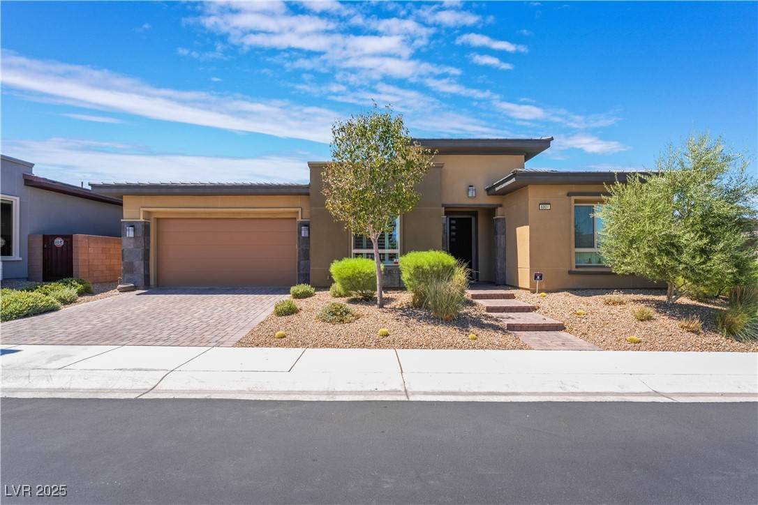 Las Vegas, NV 89148,6801 Steel Mist ST