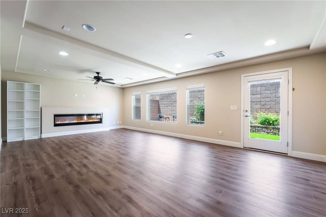 Las Vegas, NV 89118,7029 Parrot Bay WAY
