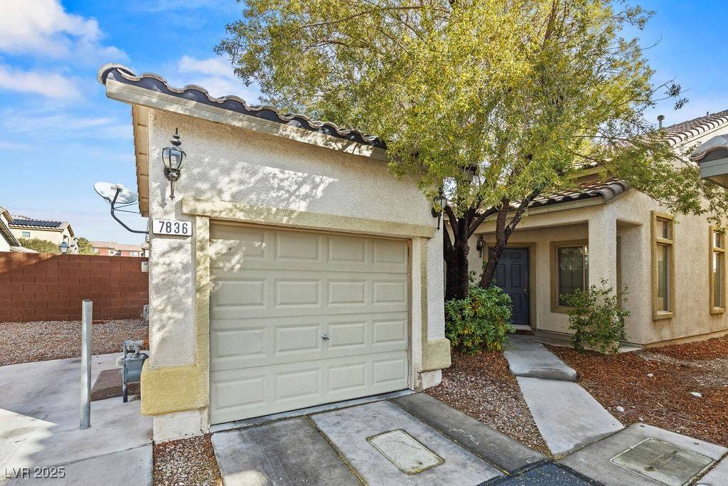 Las Vegas, NV 89149,7836 Blesbok CT