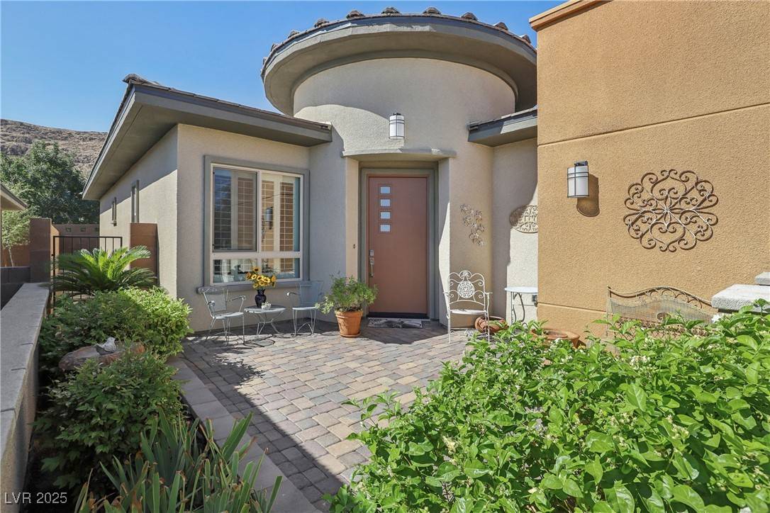 Las Vegas, NV 89148,10057 Regency Canyon WAY