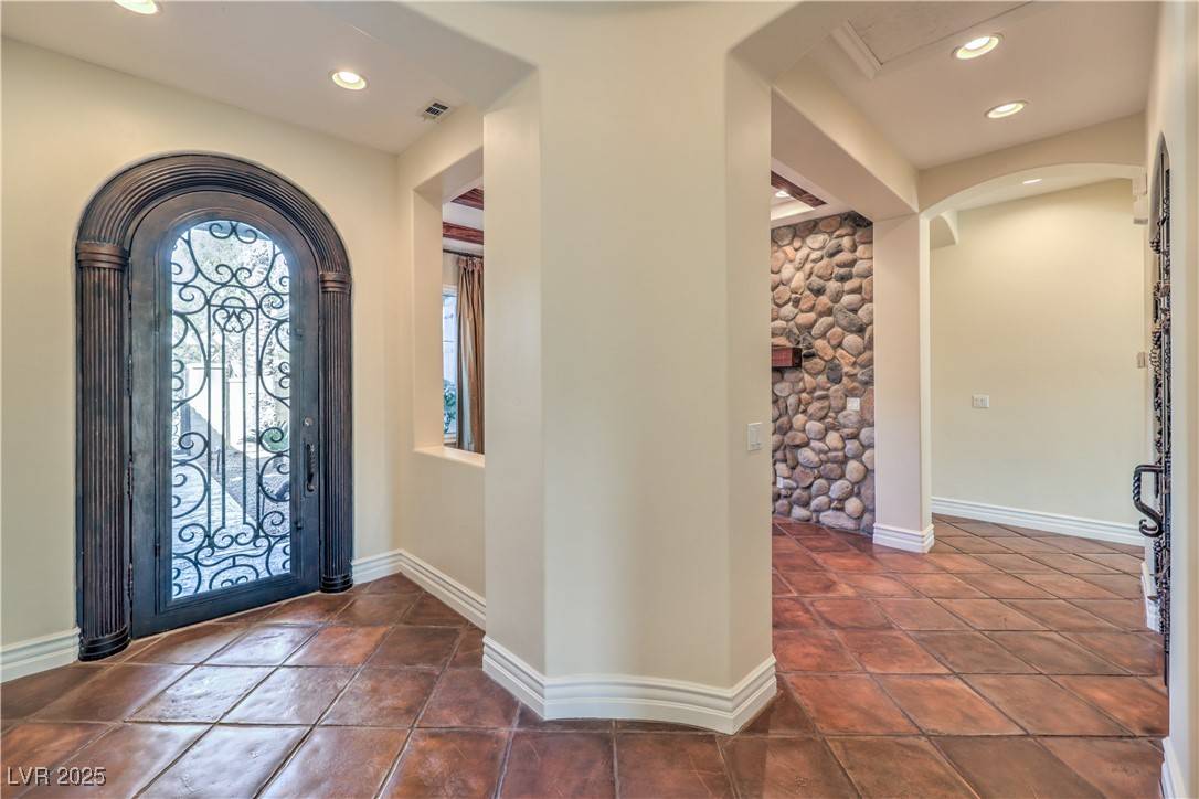 Henderson, NV 89012,1477 Foothills Village DR