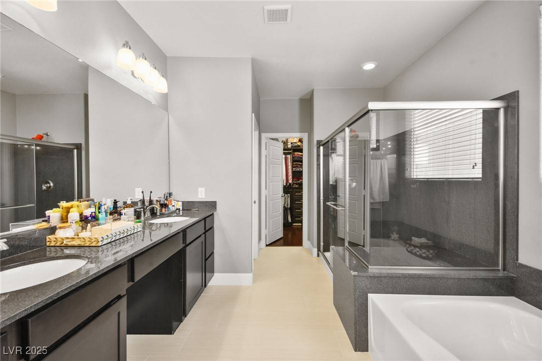North Las Vegas, NV 89031,6213 Silver Bank St
