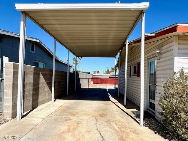 Las Vegas, NV 89121,4964 Dunkirk AVE