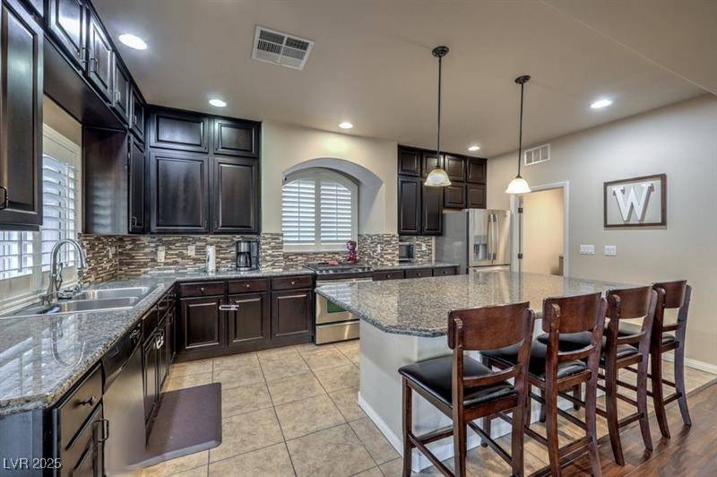 Las Vegas, NV 89139,6367 White Heron CT