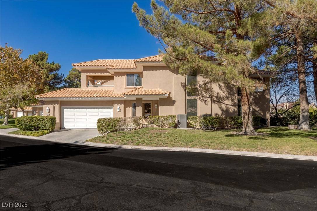 Las Vegas, NV 89113,8481 Heather Downs DR