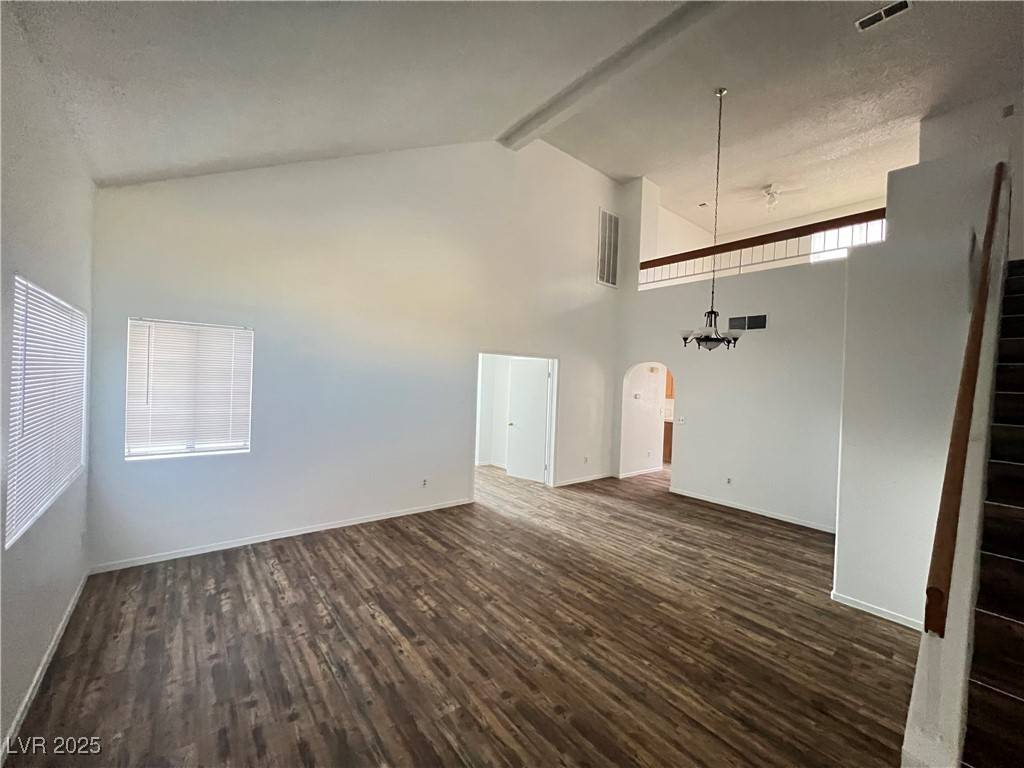 Henderson, NV 89074,135 Monteen DR