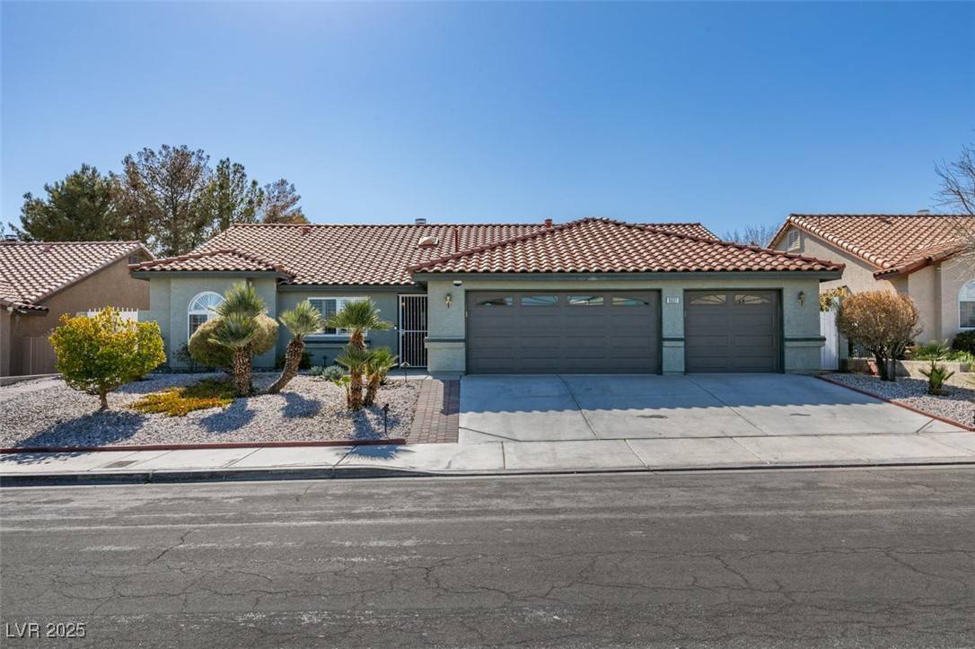 Las Vegas, NV 89147,9031 W Cherokee AVE