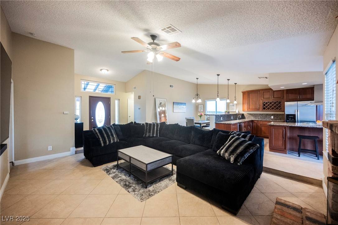 Henderson, NV 89074,2823 Landau CT