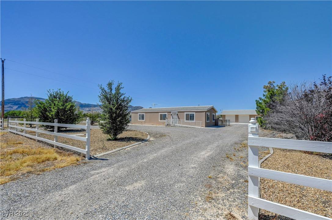 Pahrump, NV 89060,350 Annie AVE