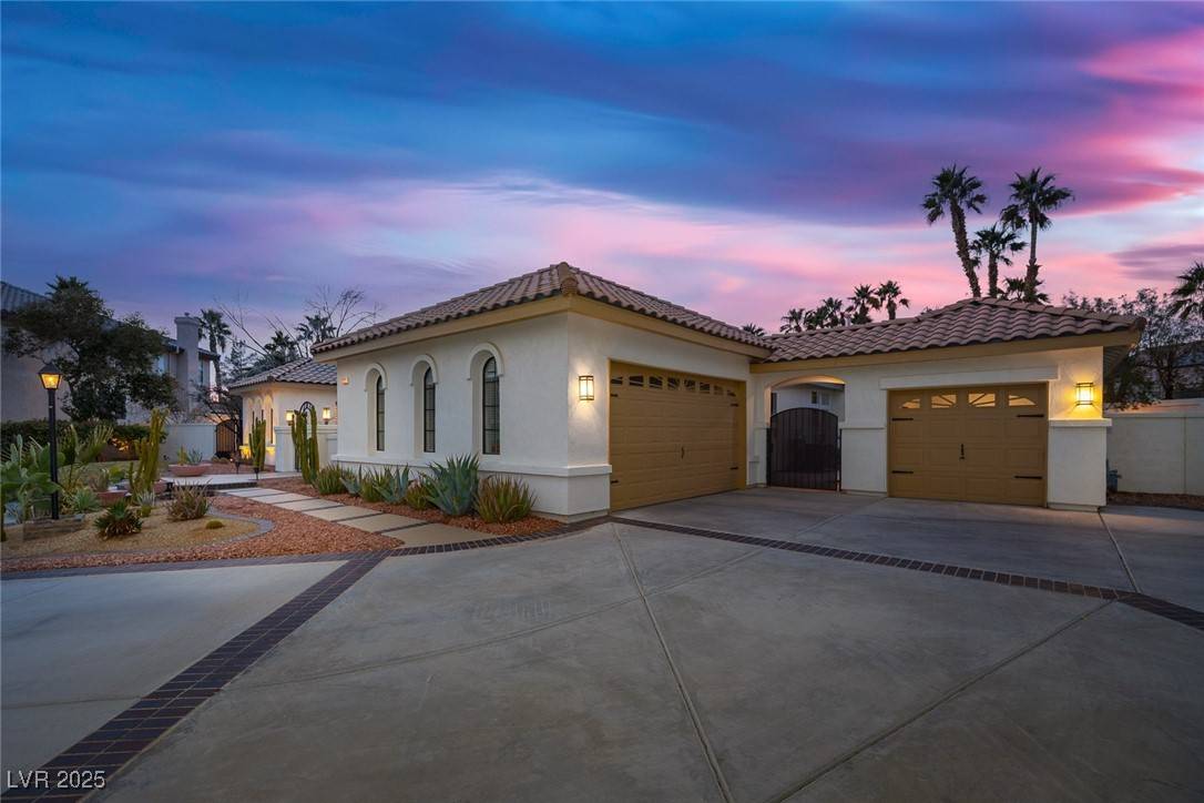 Las Vegas, NV 89123,8211 Windsor Crest CT