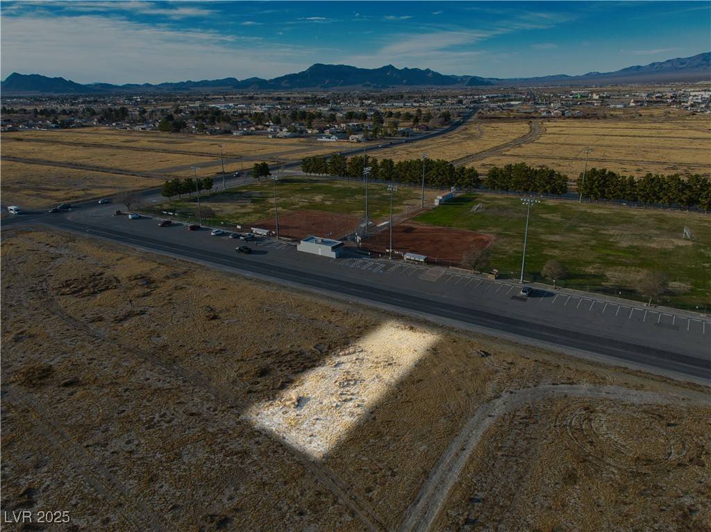 Pahrump, NV 89048,1521 E Honeysuckle ST