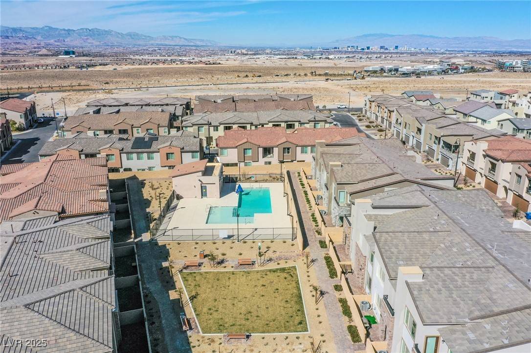 Henderson, NV 89044,2527 Venetia Pointe ST