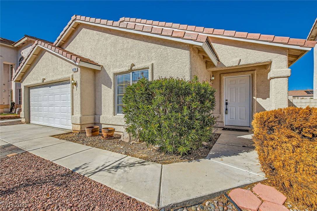 Las Vegas, NV 89143,8728 Honey Vine AVE