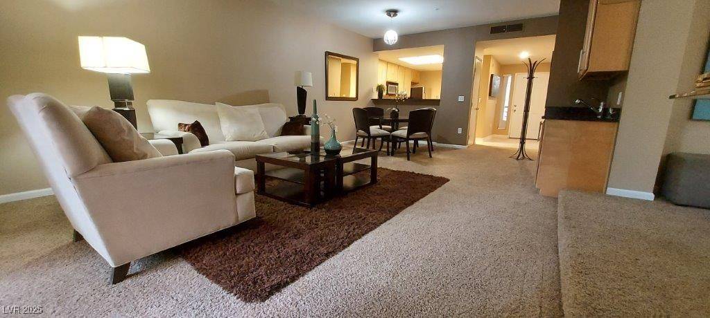 Las Vegas, NV 89169,230 E Flamingo RD #201