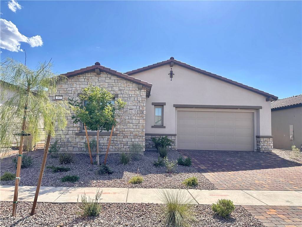 Henderson, NV 89011,352 Village Hall PL
