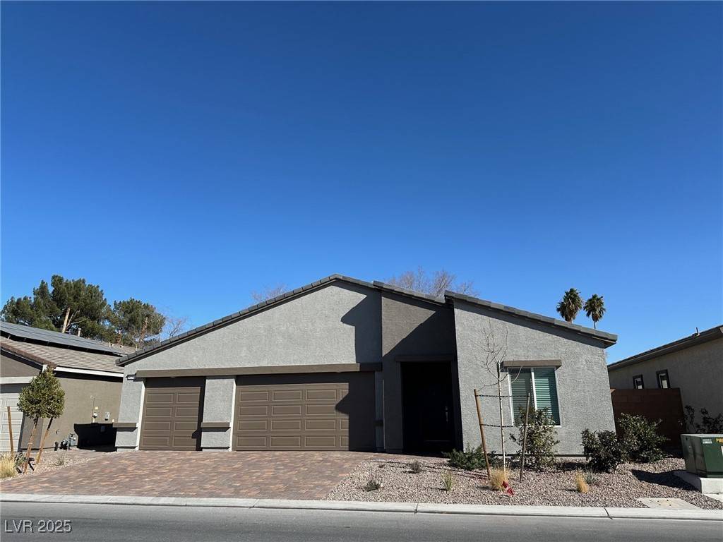 Las Vegas, NV 89121,4236 Rosalyn Ridge ST