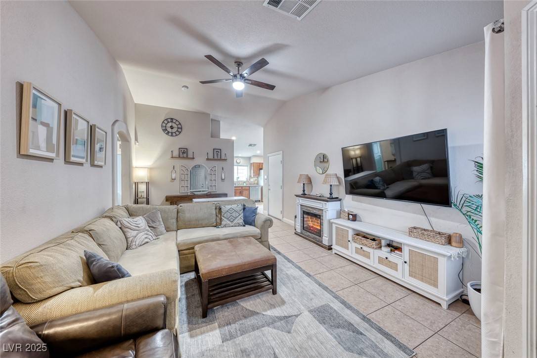 Las Vegas, NV 89123,8519 Little Fox ST