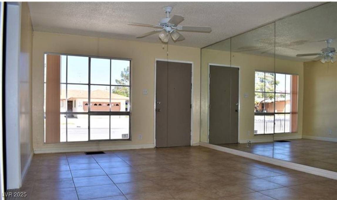 Las Vegas, NV 89102,2909 Merritt