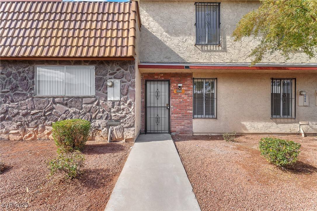 Las Vegas, NV 89119,3946 Torsby PL #3946