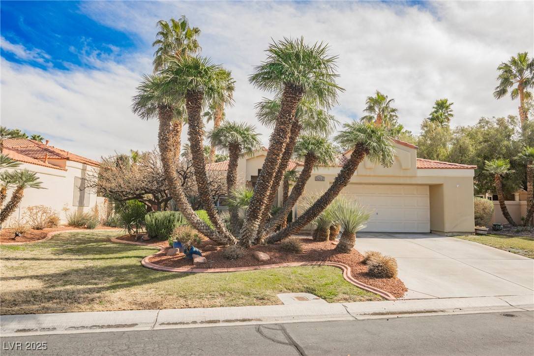 Las Vegas, NV 89149,5212 Painted Lakes WAY