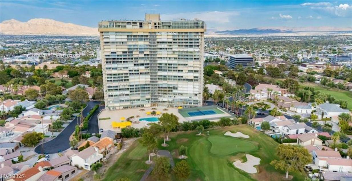 Las Vegas, NV 89109,3111 Bel Air DR #15D