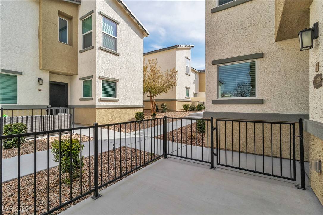 Las Vegas, NV 89183,12268 Desert Light RD #1