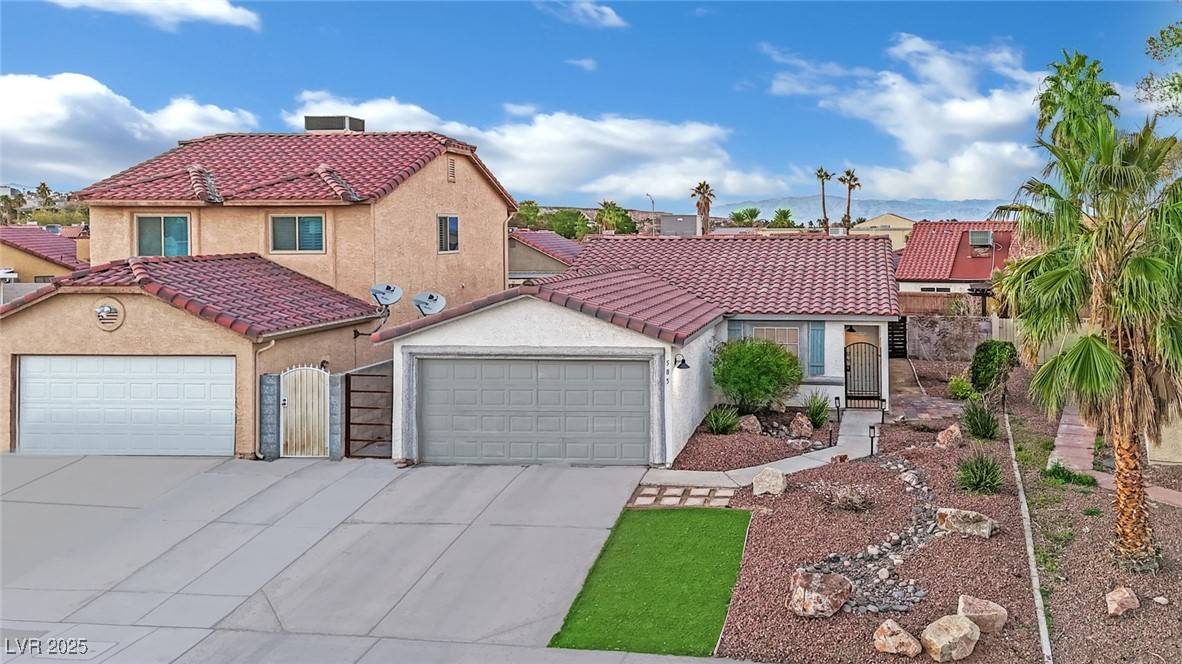 Henderson, NV 89014,585 Jackson DR