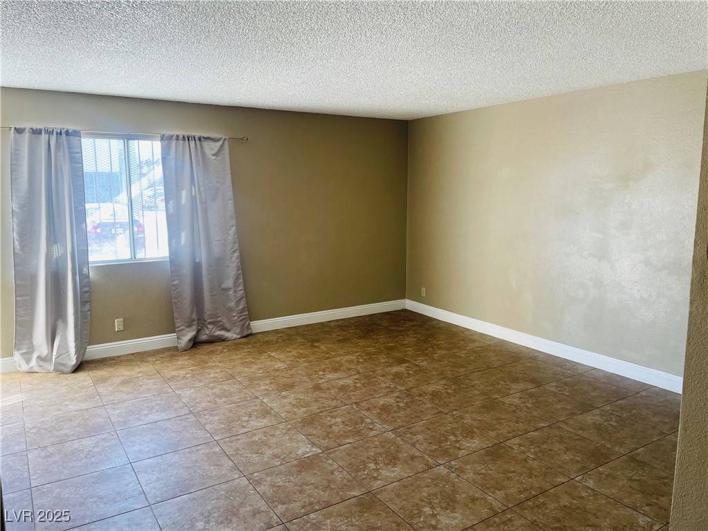 Las Vegas, NV 89115,4791 E Craig RD