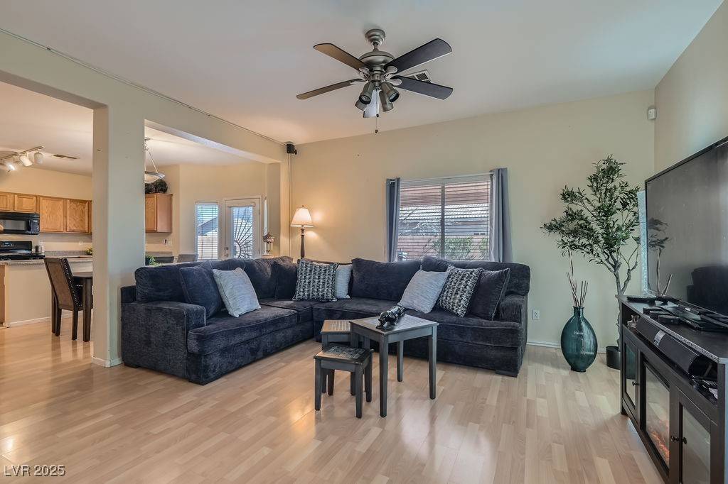 Las Vegas, NV 89108,2724 Rosarito ST