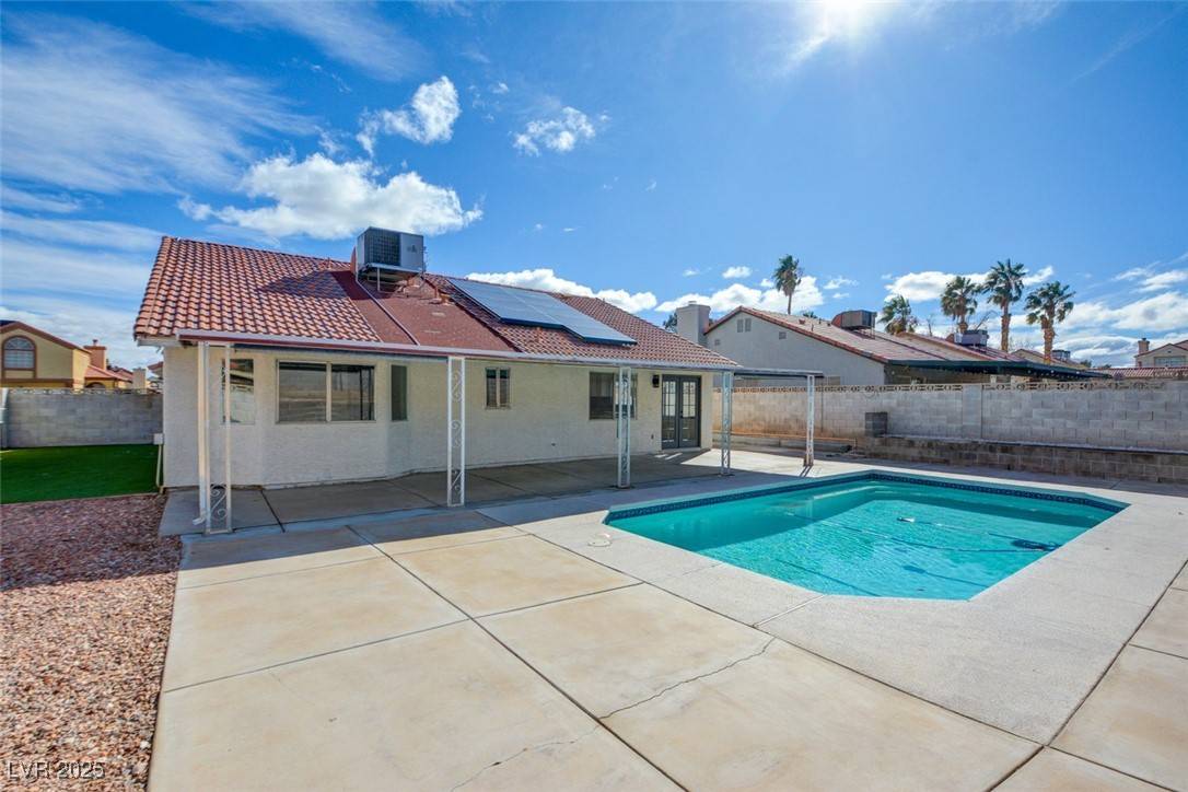 Las Vegas, NV 89145,312 Manor ST