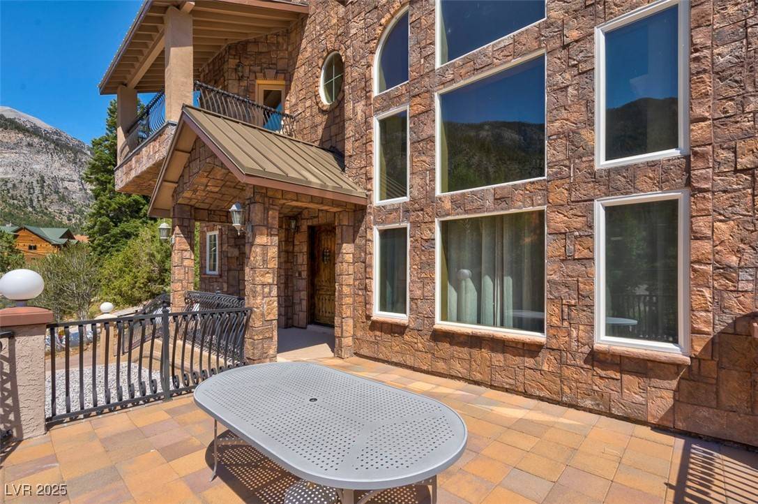 Las Vegas, NV 89124,264 Crestview DR