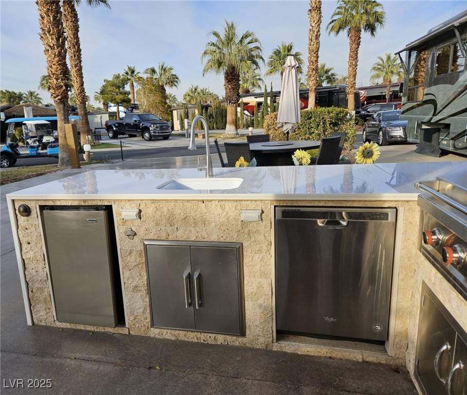 Las Vegas, NV 89139,8175 Arville ST #343