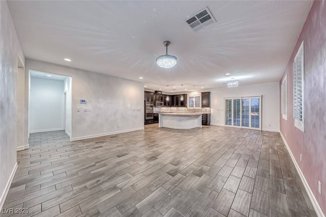 Las Vegas, NV 89166,7106 Stanley Frederick ST
