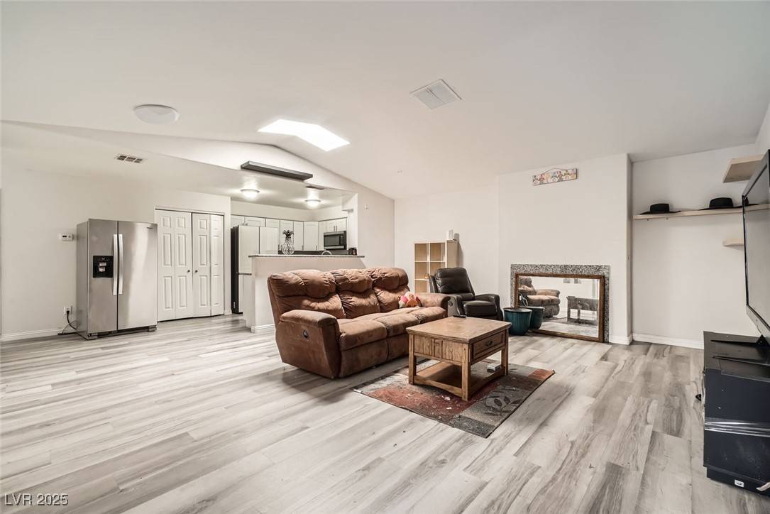 Las Vegas, NV 89110,275 N Lamb BLVD #E