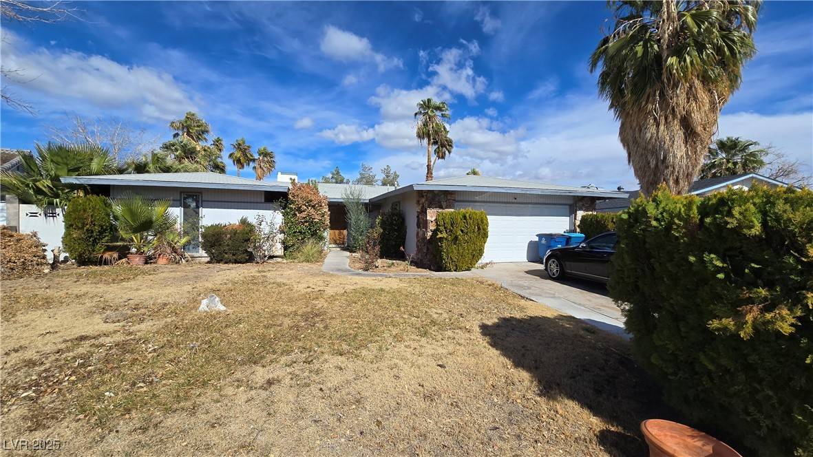 Las Vegas, NV 89121,3910 Woodhill AVE