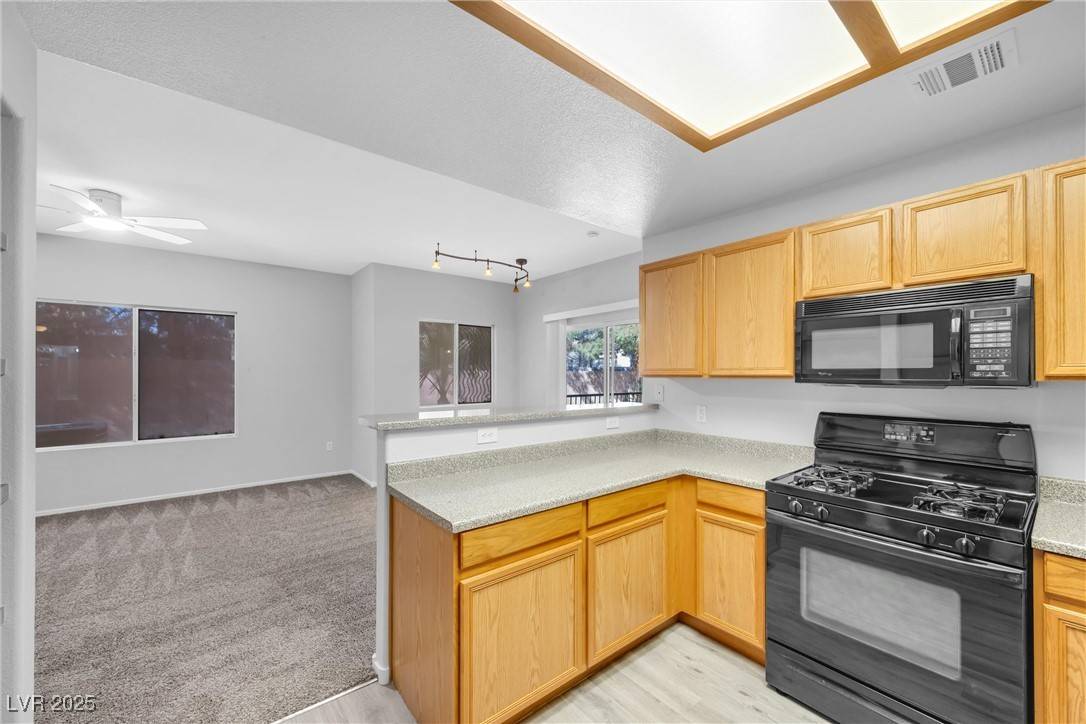 Las Vegas, NV 89120,4655 Gold Dust AVE #139