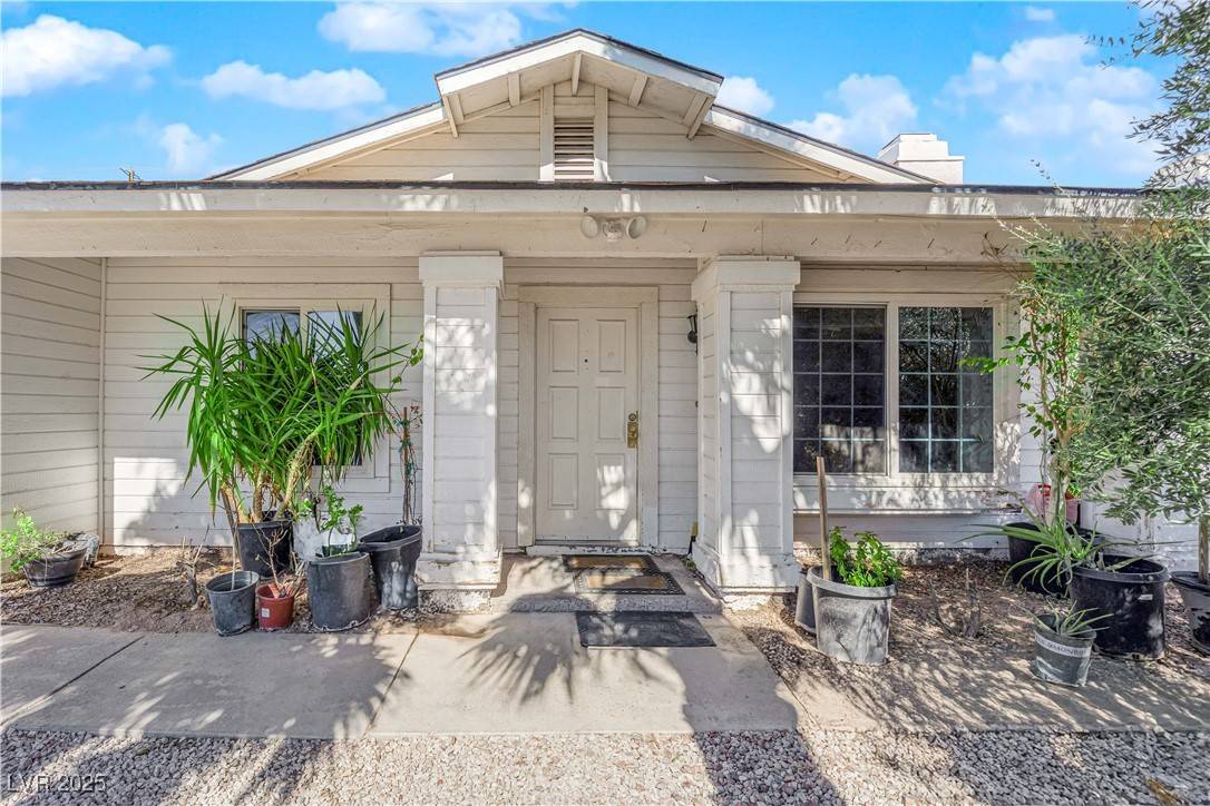 Las Vegas, NV 89115,3936 Savoy CT