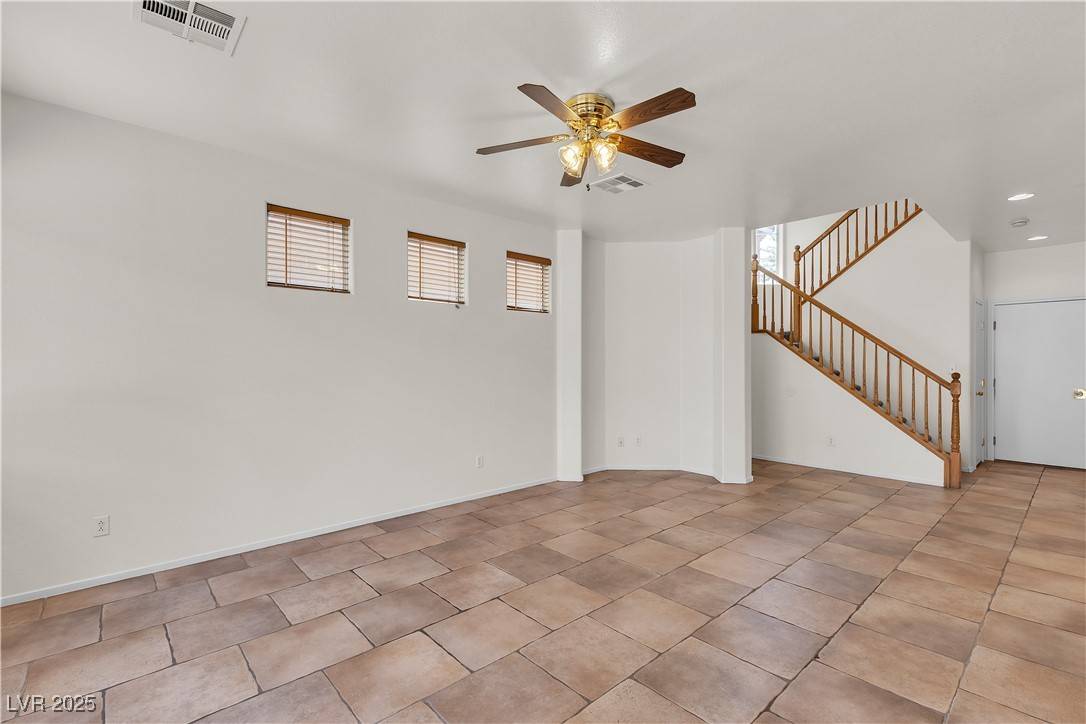 Las Vegas, NV 89122,4970 Copperlyn ST