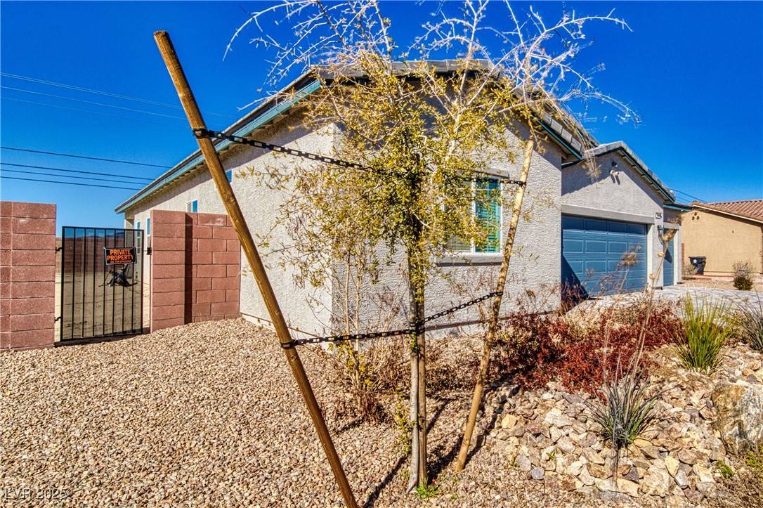 Pahrump, NV 89060,1580 S Outlaw ST