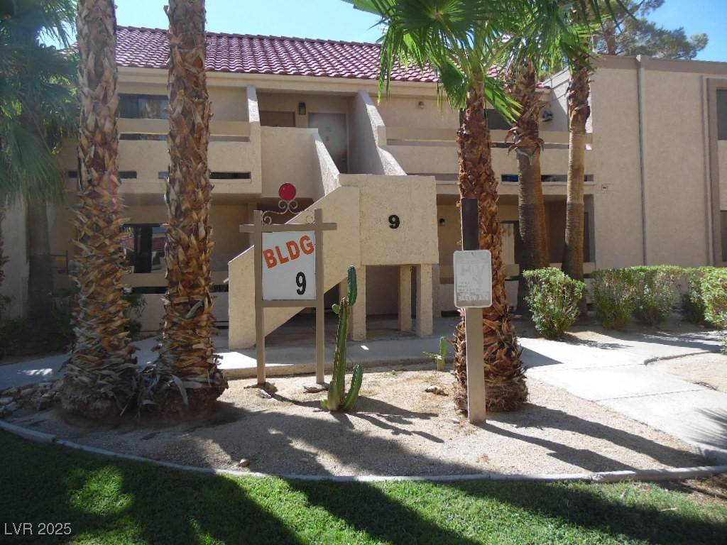 Laughlin, NV 89029,3781 Desert Marina DR #101