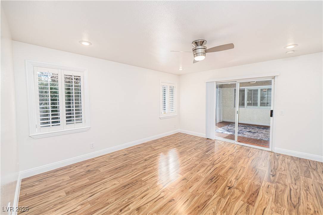 Las Vegas, NV 89123,1561 Doran DR