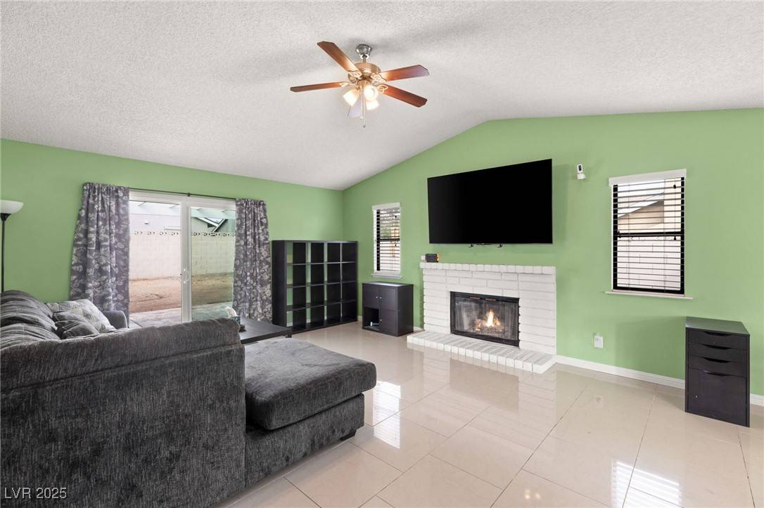 Las Vegas, NV 89130,5900 Tippin DR
