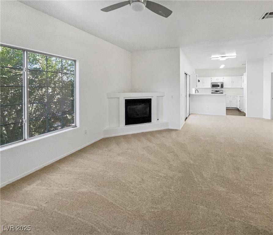 Las Vegas, NV 89130,6701 Squaw Mountain DR #201