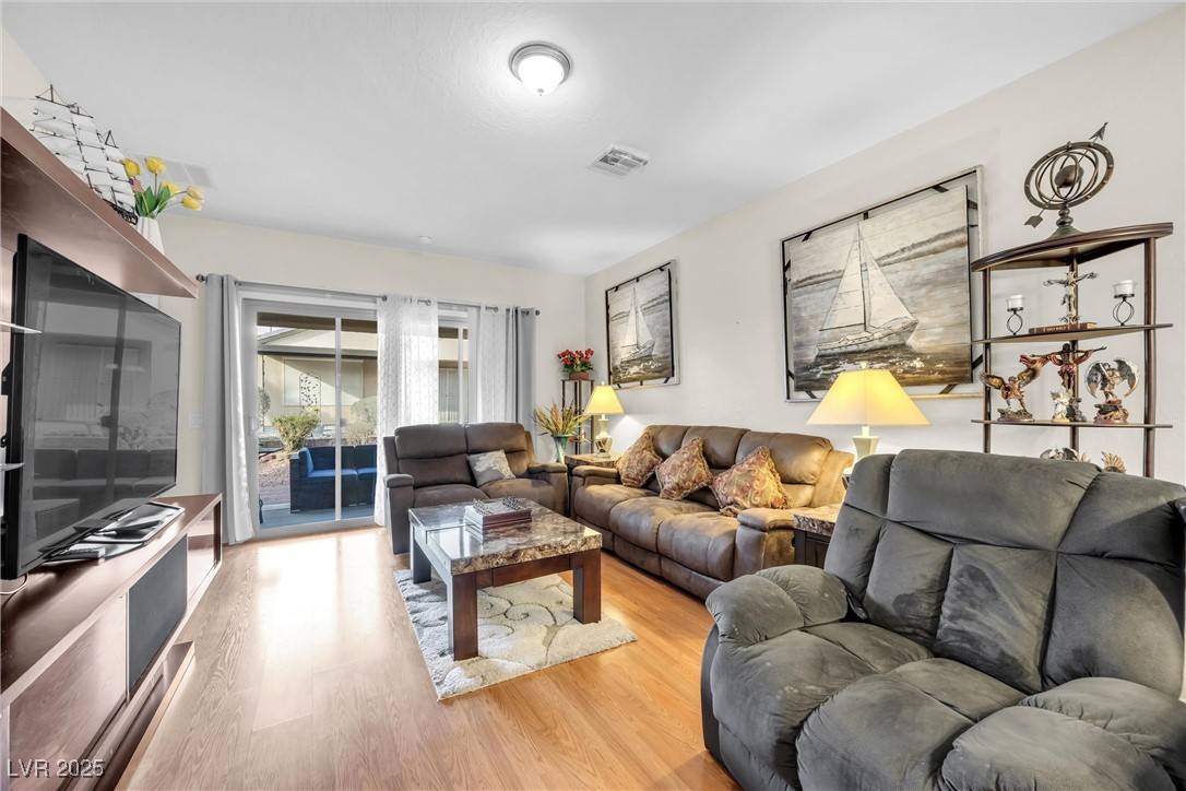 Las Vegas, NV 89122,6112 Wheat Penny AVE