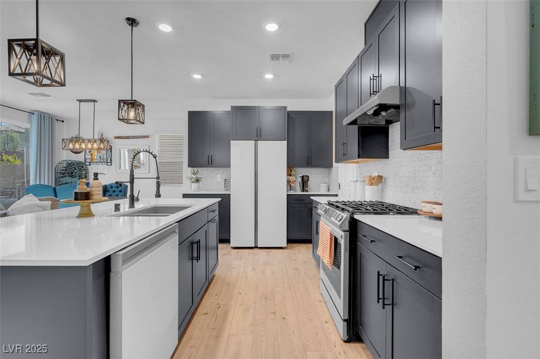 Las Vegas, NV 89141,4567 Chirping Cricket AVE