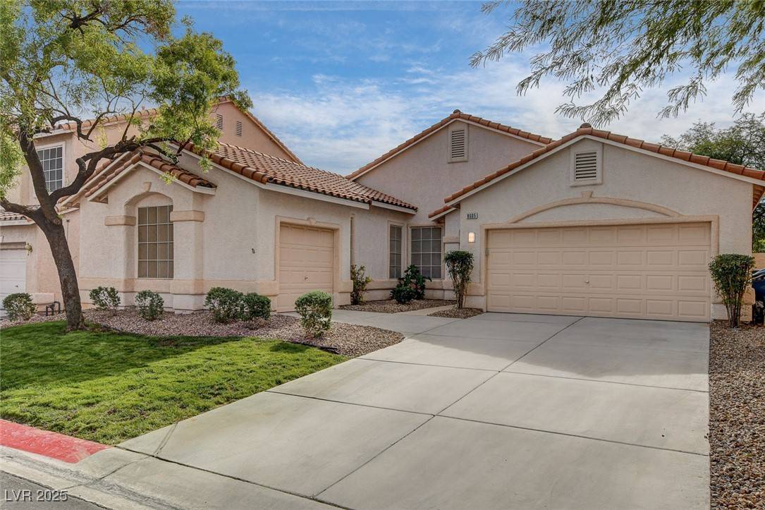 Las Vegas, NV 89143,8605 Wild Diamond AVE