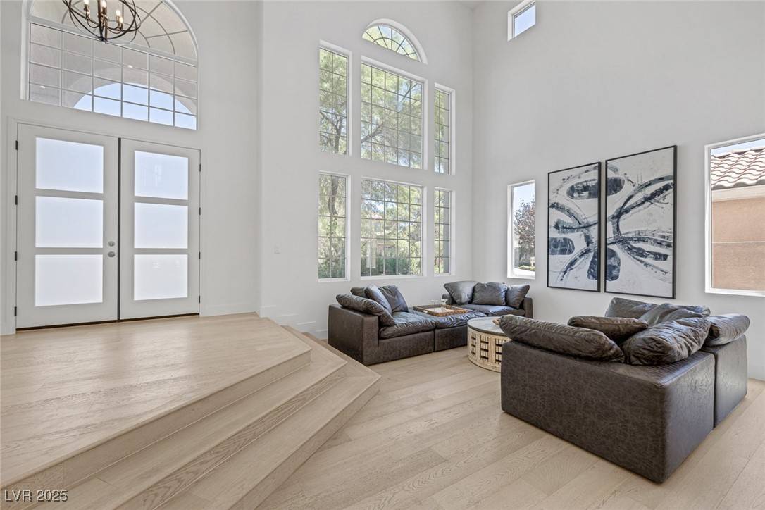 Las Vegas, NV 89141,5271 Villa Vecchio CT