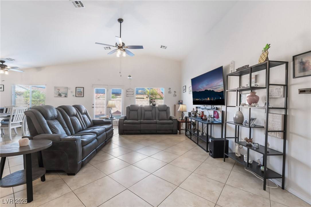 North Las Vegas, NV 89084,6608 Ringbill CT
