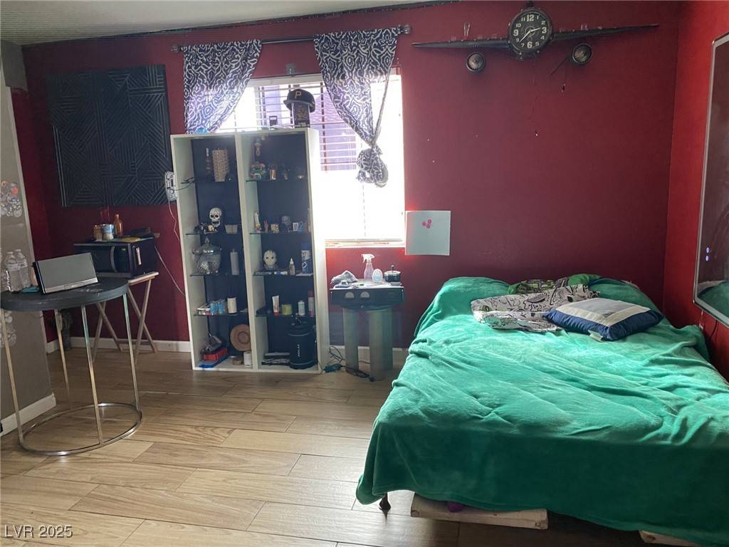 Las Vegas, NV 89130,3318 N Decatur BLVD #2057