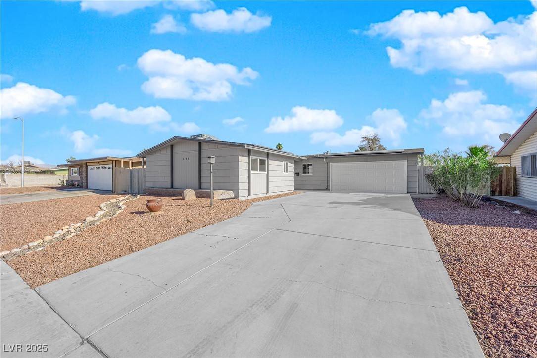 Las Vegas, NV 89145,905 Antelope WAY